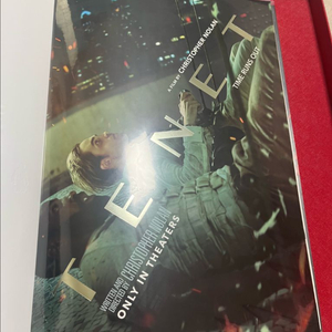 테넷 양면 포스터