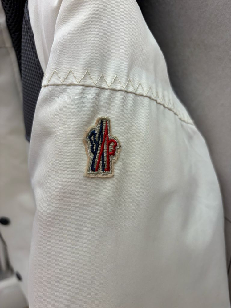 (정품) 몽클레어 그레노블 스키 패딩 화이트 이미지