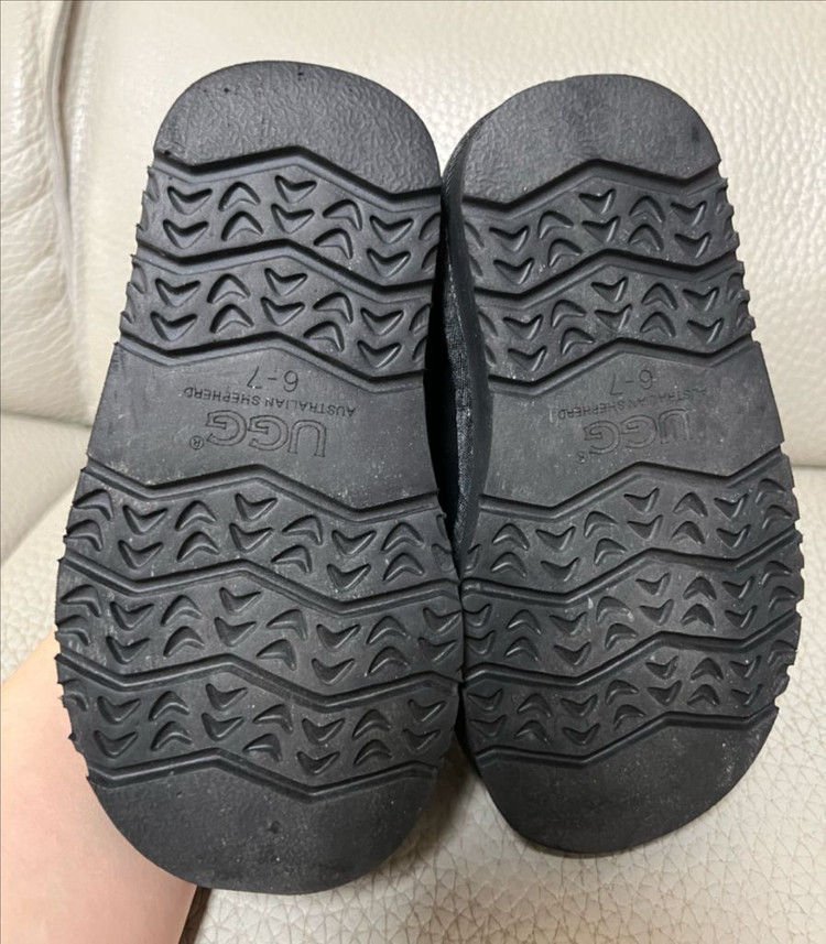 2회착용)호즈정품 에버어그 키즈 히피슬리퍼 145~155 이미지