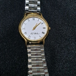 김영삼( 대통령)시계 여성용과남성용(점검요) 팝니다 2개일괄