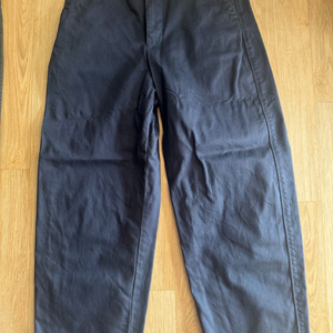 유니클로 와이드핏 치노팬츠 네이비