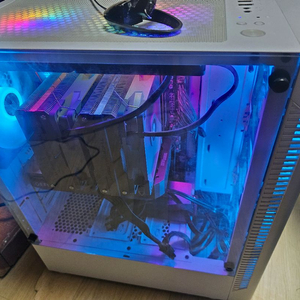 컴퓨터 반본체 5800x3d/32GB/X570/512GB