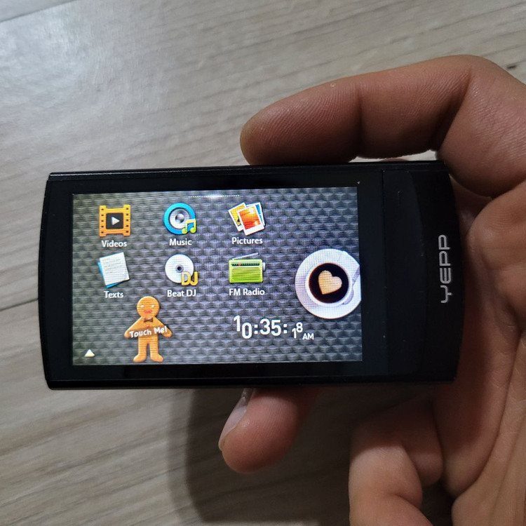 삼성 YEPP YP-R1 16기가 MP3 부품용 이미지