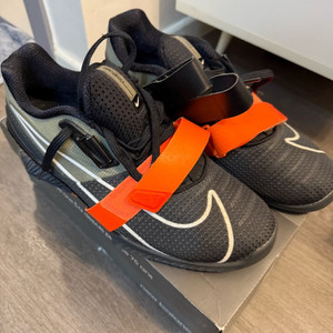 나이키 역도화 이미지