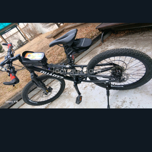 쿼츠 풀샥MTB 자전거 이미지