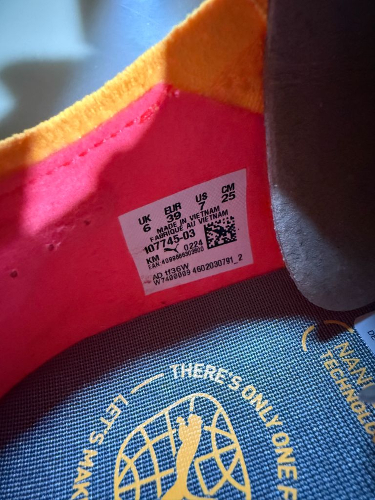 푸마 울트라 얼티메이트 풋살화 TF 250mm 트릭스 새상품--6