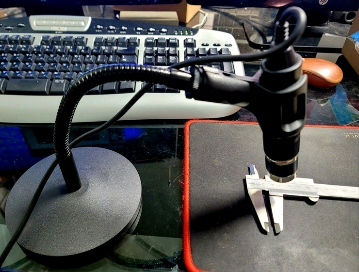 전자부품등 미세회로나 소형부품을 모니터로 확대해서 보는 전자현미경입니다--5