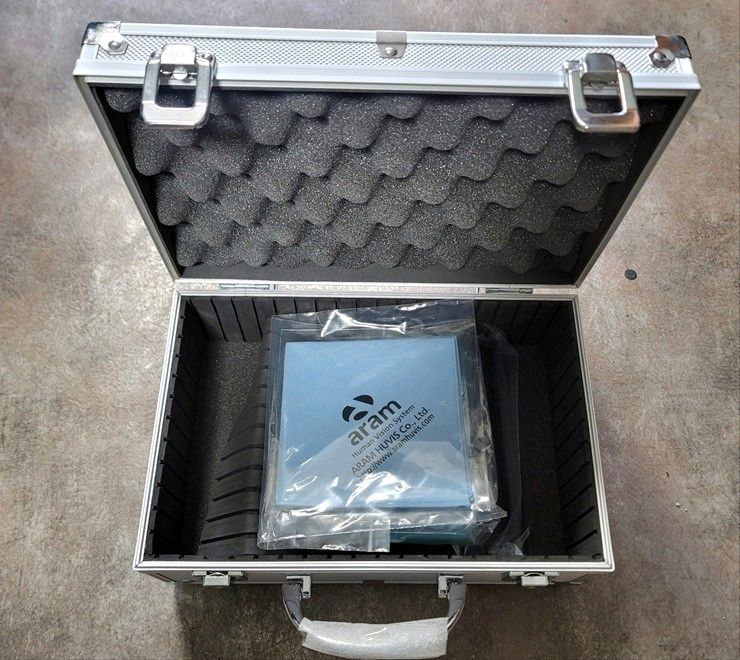 전자부품등 미세회로나 소형부품을 모니터로 확대해서 보는 전자현미경입니다--7