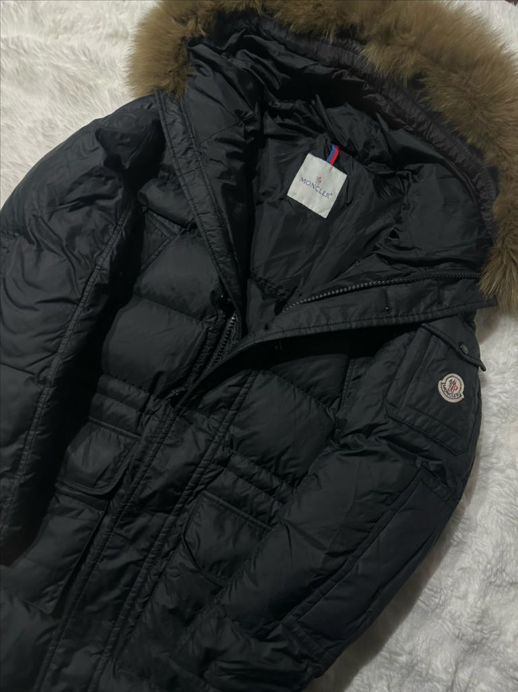 몽클레어 클루니 이미지