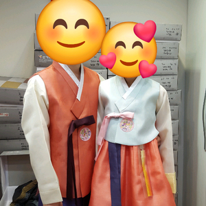 반가의 남녀 한복 세트