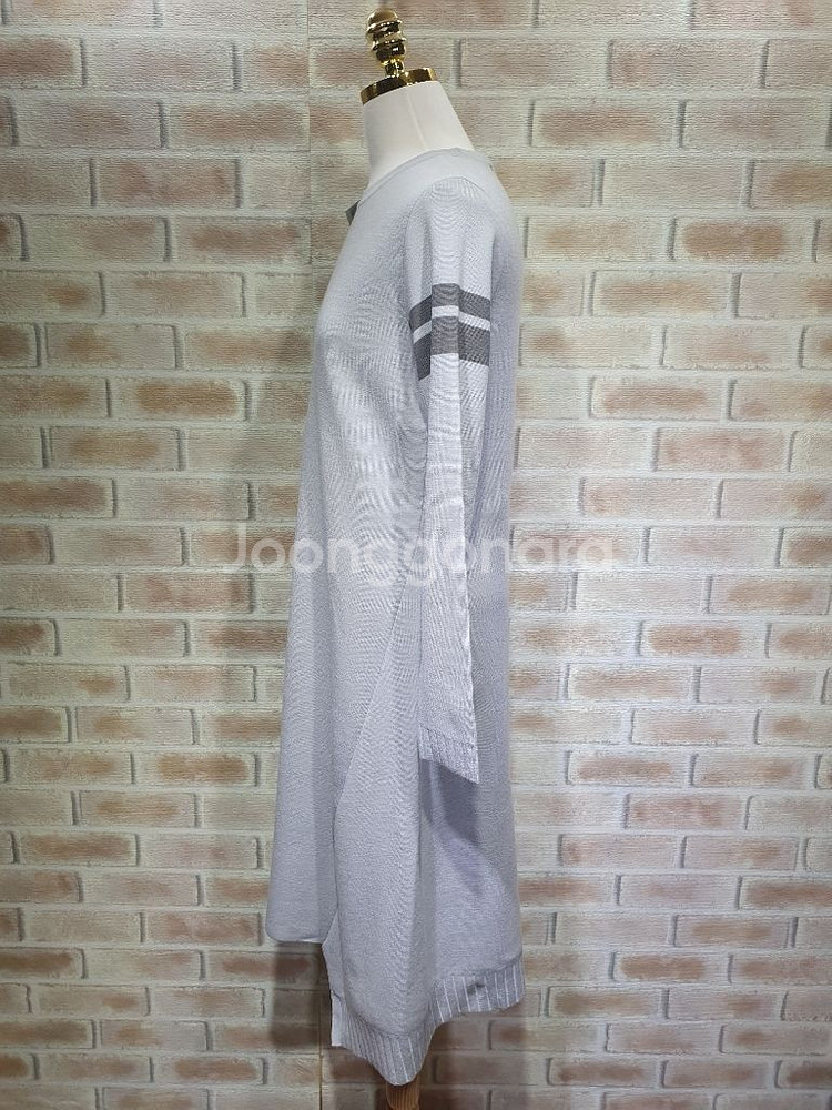 택부착 199,000원 보브 정품 언발 니트원피스55반--8