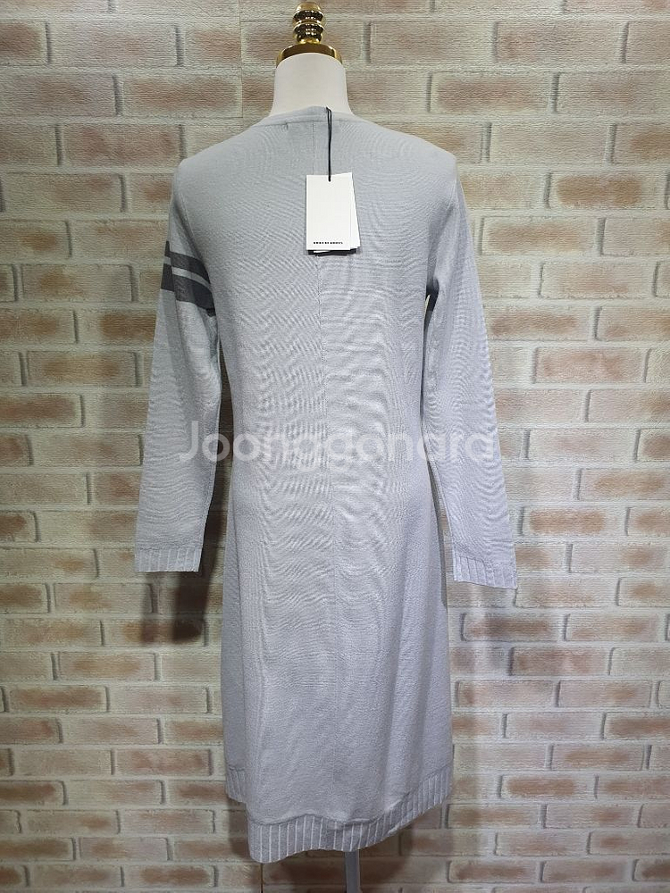 택부착 199,000원 보브 정품 언발 니트원피스55반--9