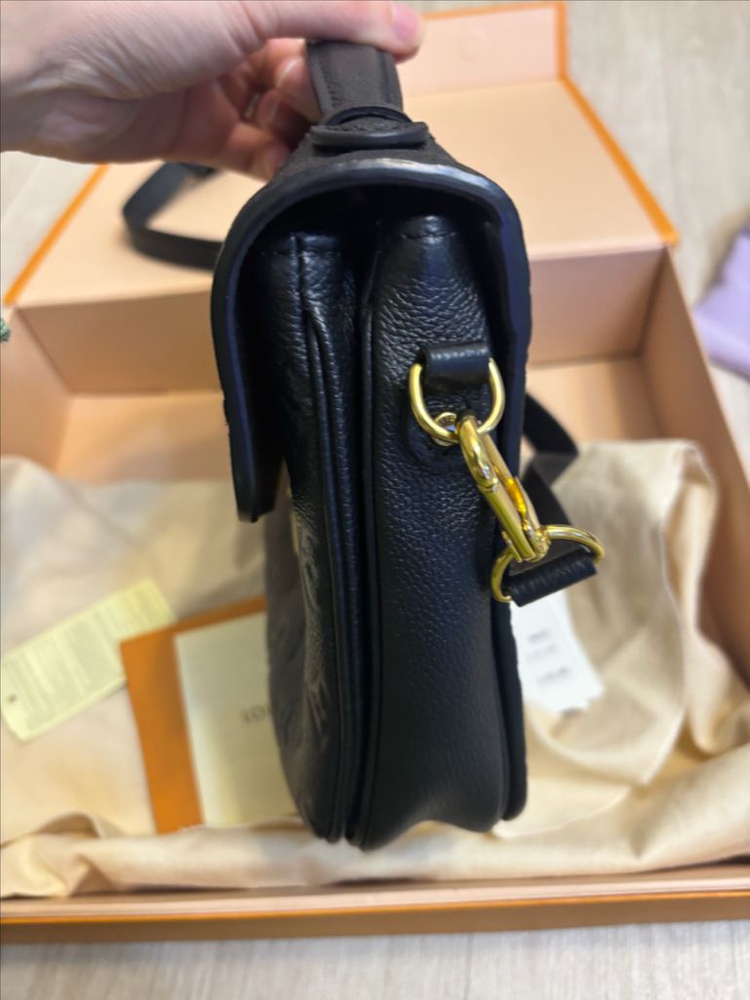 루이비통 포쉐트메티스 앙프레뜨 블랙 이미지