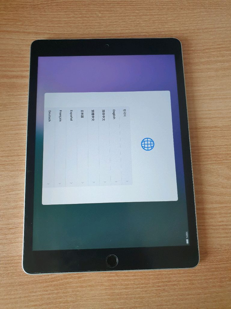 아이패드 9세대 64GB 실버 와이파이 + 짭플펜슬--2