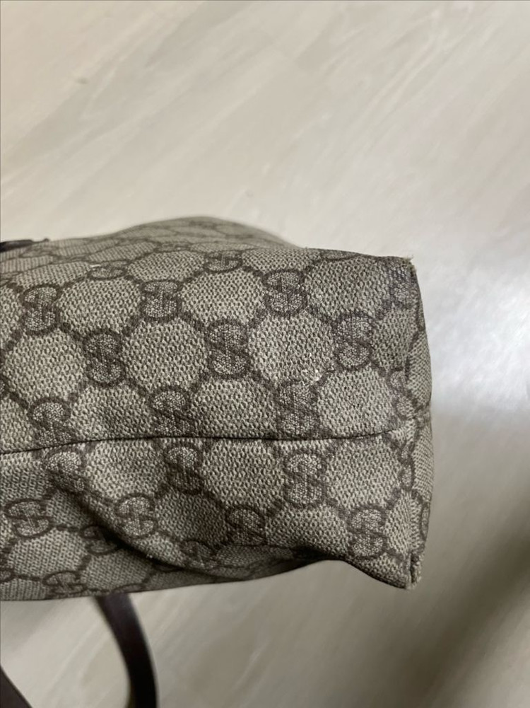 구찌 GG 로고 캔버스 미디움 쇼퍼 토트백 이미지