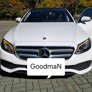 벤츠 E300 아방가르드 4matics