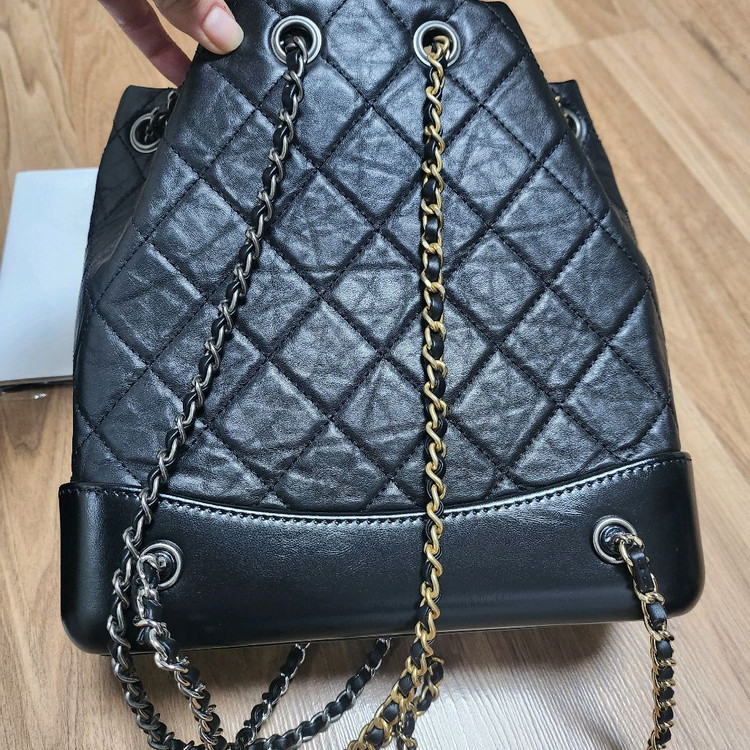 샤넬 가브리엘 백팩 스몰(새상품,인보이스O,마지막가격)--2