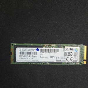 노트북용 I9 10900K 3.7GH SSD1테라 삼성DDR4 16G 2666V 4개 2080SUPER