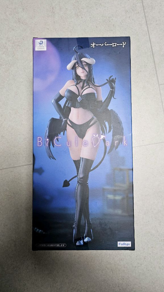 알베도 비큐트다크 피규어--1