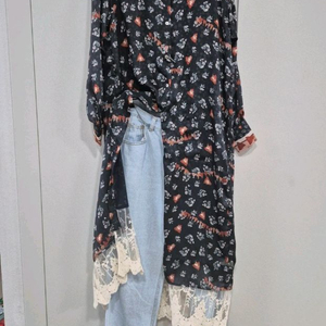 써스데이아일랜드 로브 스타일 롱 원피스