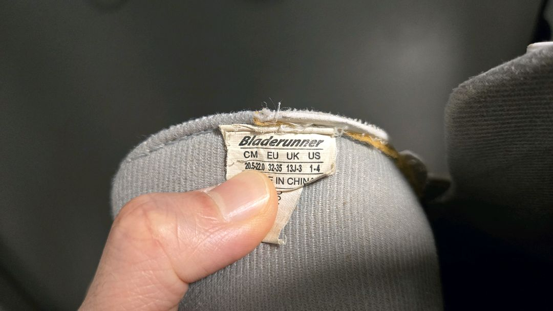 택배비포함-아동용 인라인 스케이트 세트--3