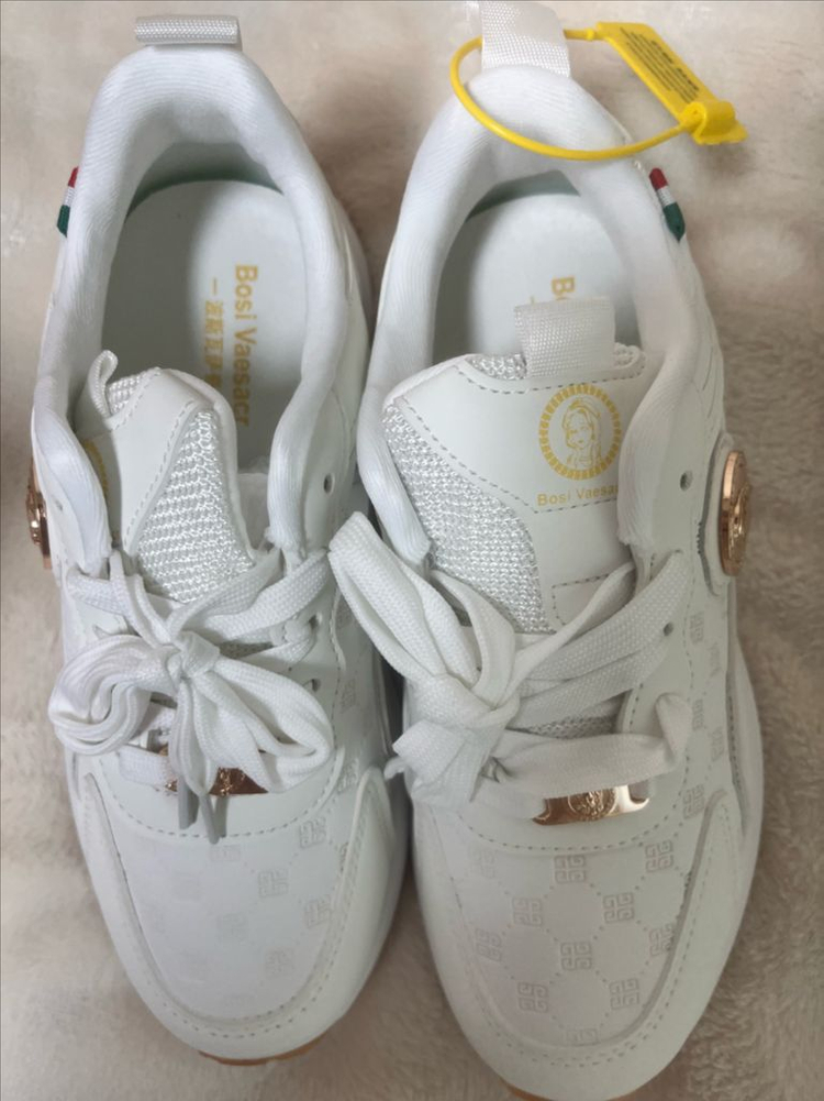 흰색 운동화(225) 새상품 이미지