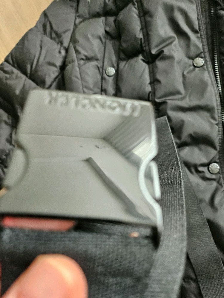 몽클레어 클로에 이미지