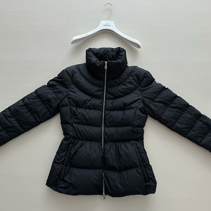 몽클레어 게리 숏 다운 재킷 블랙 3사이즈