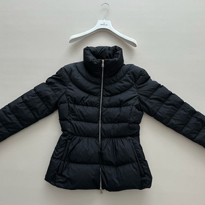 몽클레어 게리 숏 다운 재킷 블랙 3사이즈