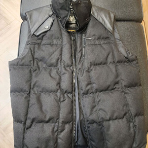 노비스 정품 패딩조끼(리키바비) 판매 합니다