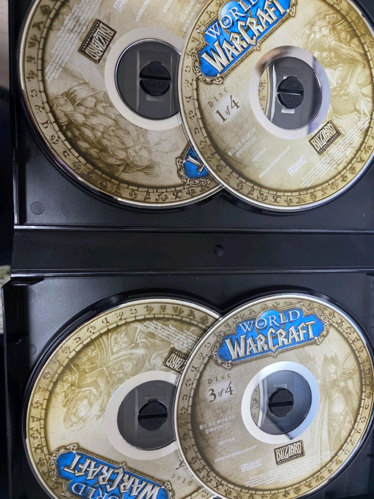 워크래프트 스타크래프트 게임cd 일괄팝니다 cd넣을수있는 dvd 장치도 같이 이미지