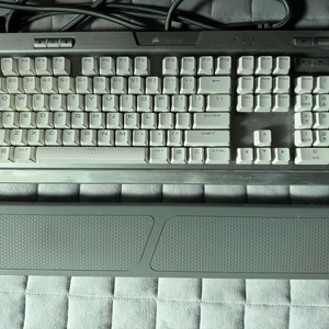 커세어 k70 은축 se 이미지