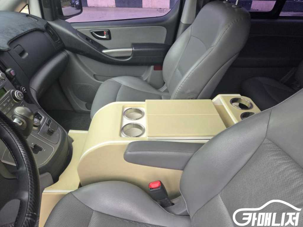 [현대]그랜드 스타렉스 캠핑카 4WD (0톤) #2026년특가 이미지