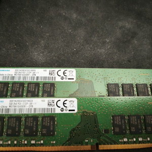 삼성전자 DDR4 8GB PC4-17000(2133P) 2장