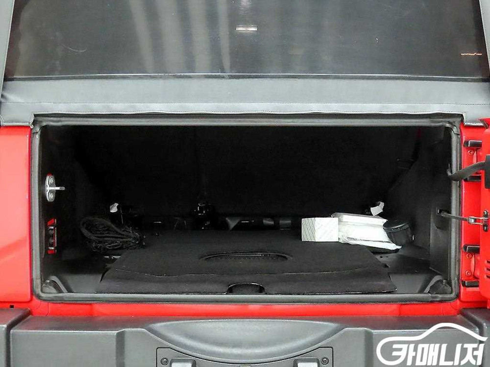 [지프]랭글러 2.8 사하라 4DR #2026년특가--4