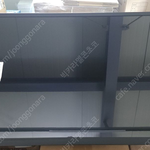 LCD 32인치 패널 | 고휘도 산업용 디스플레이 패널 이미지