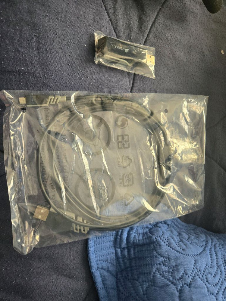 커세어 보이드 RGB 엘리트 팝니다--4