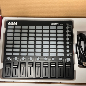 AKAI APCmini Ableton Live 미디 컨트롤러