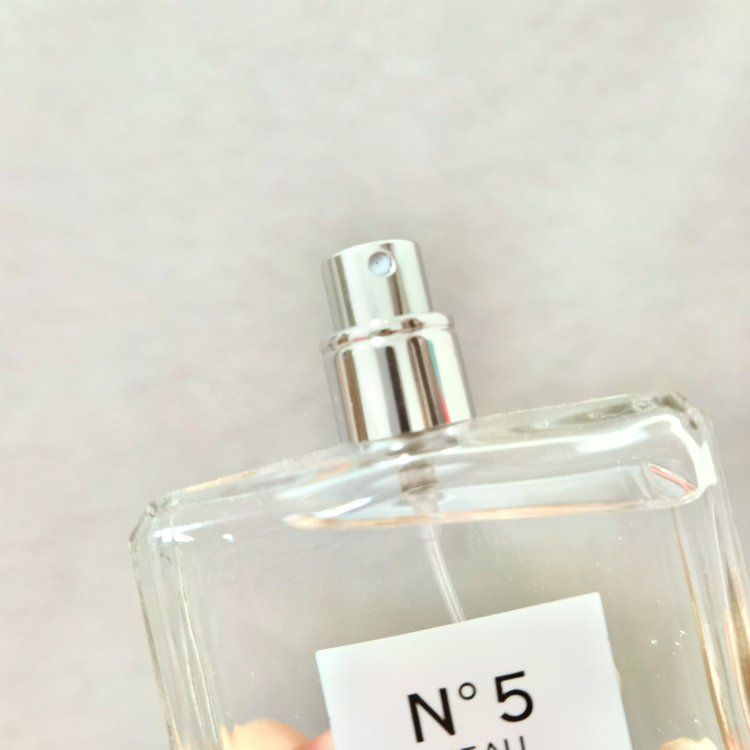 샤넬 N°5 로 화이트 오 드 뚜왈렛 100ml 여성향수 이미지