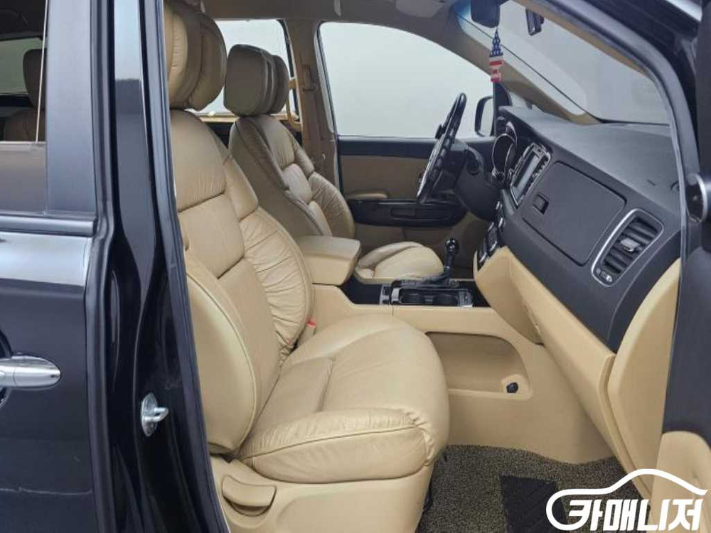 [기아]올 뉴 카니발 디젤 9인승 하이리무진(특장업체) (9인승) #2026년특가 이미지