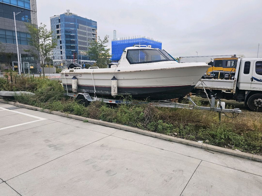 낚시보트판매합니다. 이미지