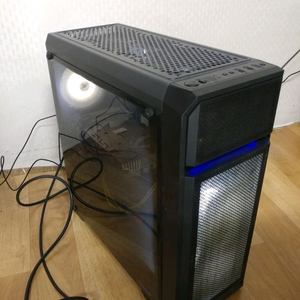 라이젠3600 gtx1660Super 램16 ssd256