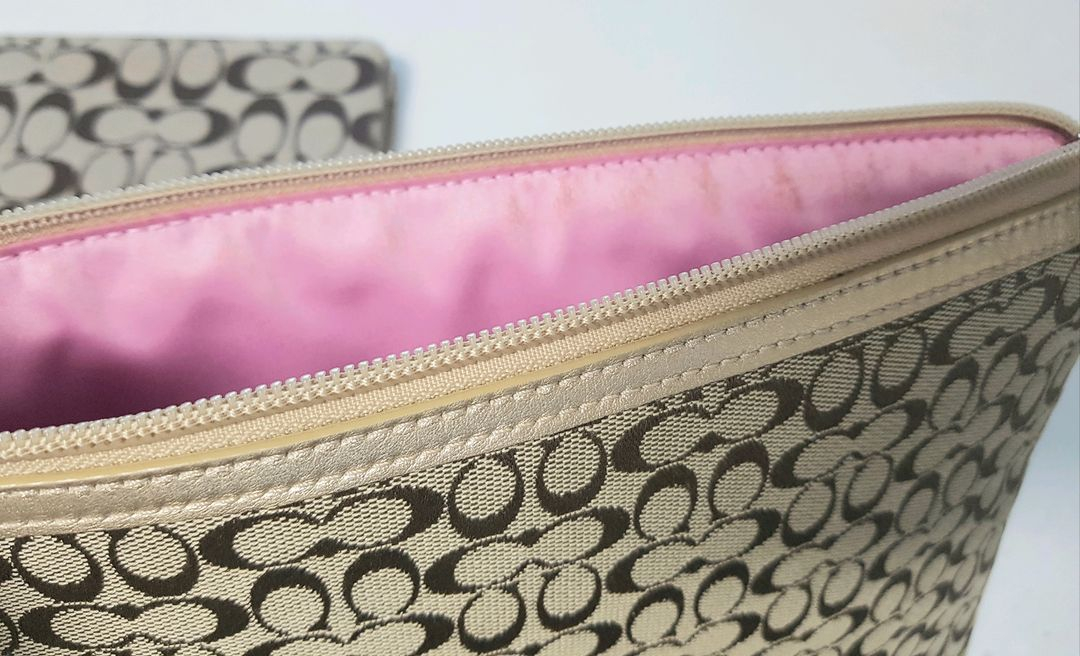 (정품) 코치 시그니처 클러치 F61992--2