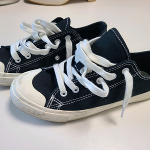 여성신발 240 사이즈 팝니다. 이미지