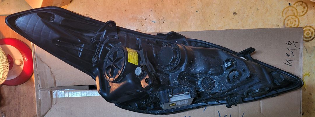 그랜저HG HID 헤드라이트 8핀 운전석 이미지