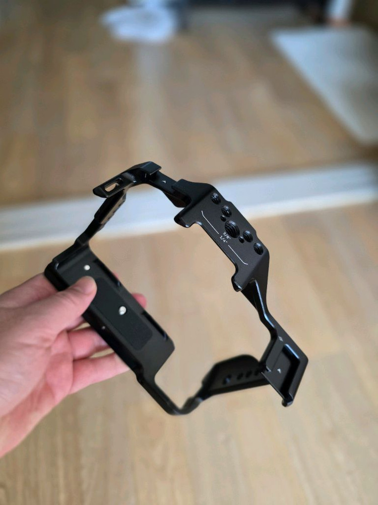 [정품] Z8 카메라 + 스몰리그 케이지키트 일괄 판매합니다. 이미지