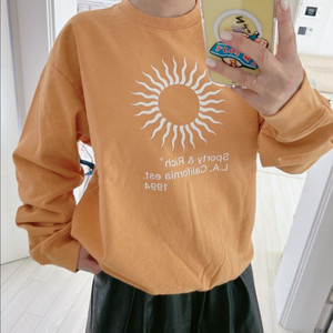 스포티앤리치 맨투맨 (새제품. 정품)