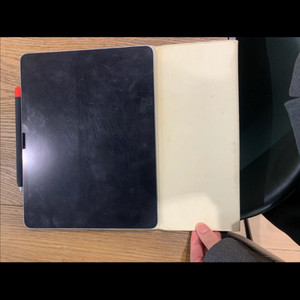 아이패드 에어 13 m2 256GB 모델과 애플 펜슬 같이 판매합니다