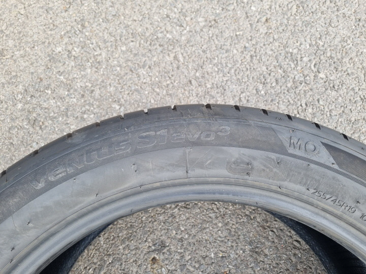 255 45 19 한국 s1 evo3 임판 벤츠 출고 타이어 판매합니다--5