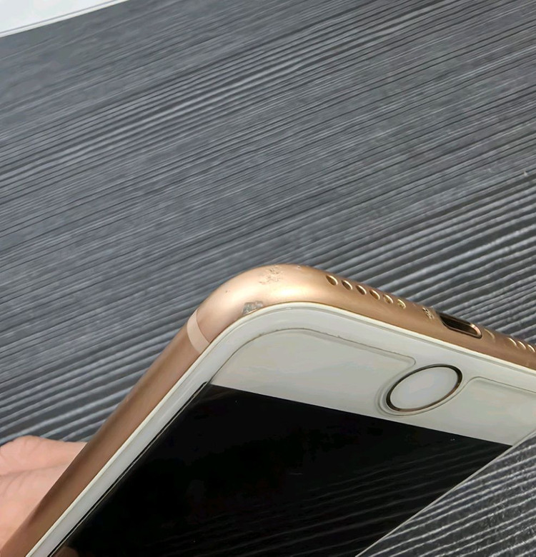 아이폰 8 64GB 골드--4